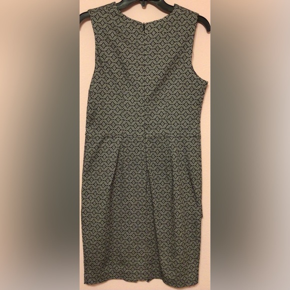 Margaret M Black/Gray Diamond Textured Sleeveless Dress Size Medium - Picture 6 of 6